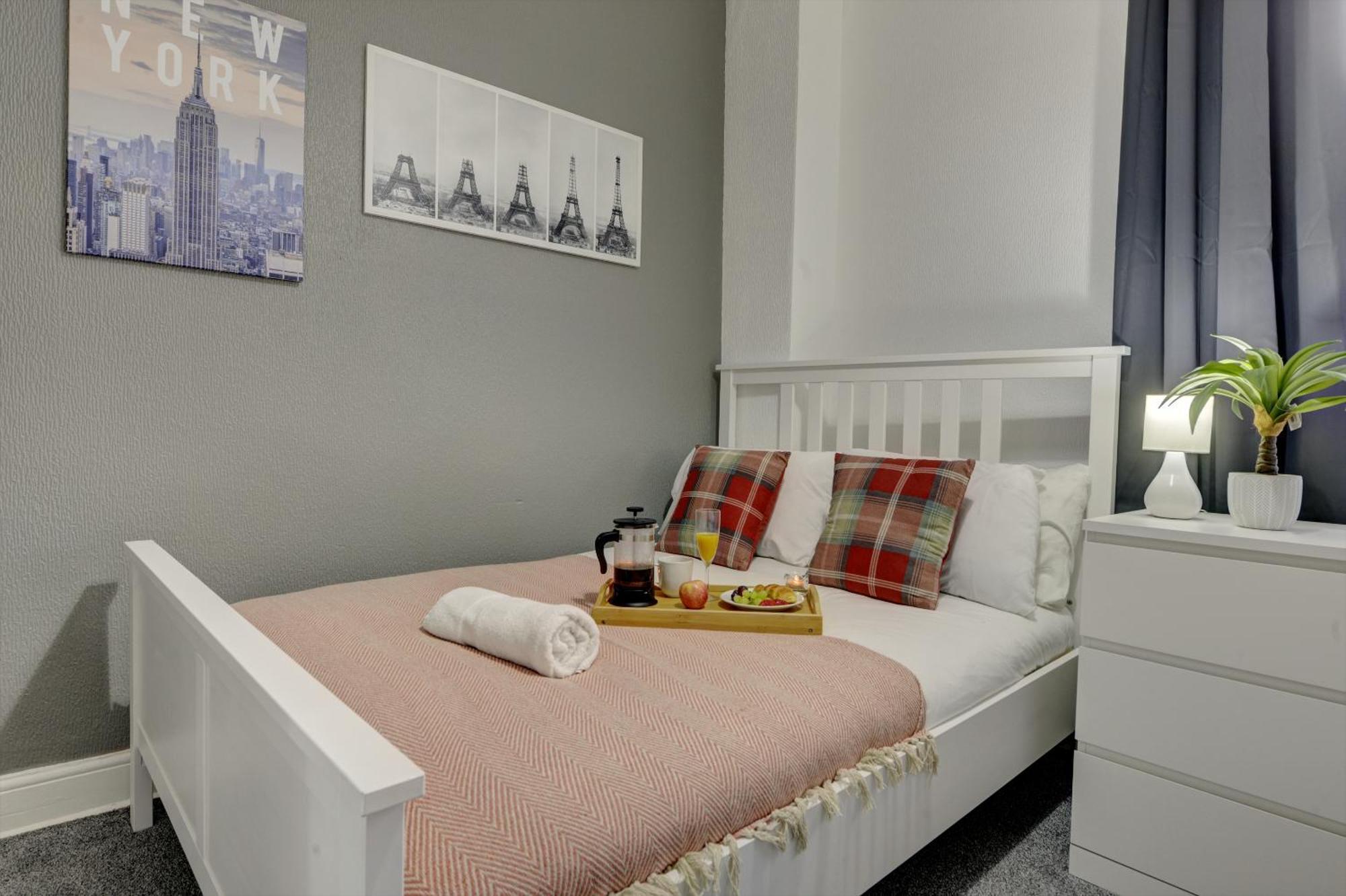 Villa Modern 2Br Gem I Free Parking I Sleeps 5 Coventry Exterior foto