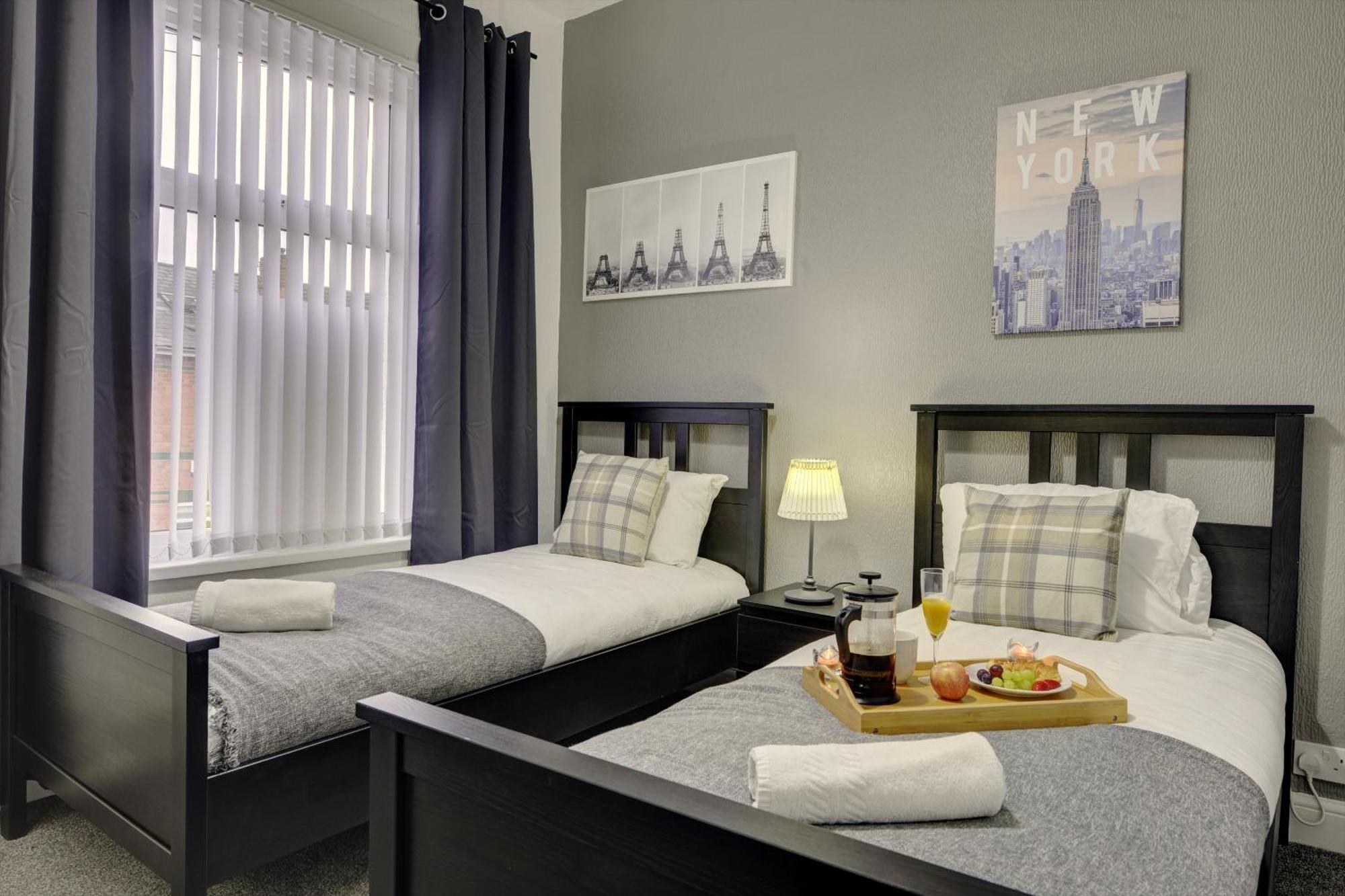 Villa Modern 2Br Gem I Free Parking I Sleeps 5 Coventry Exterior foto