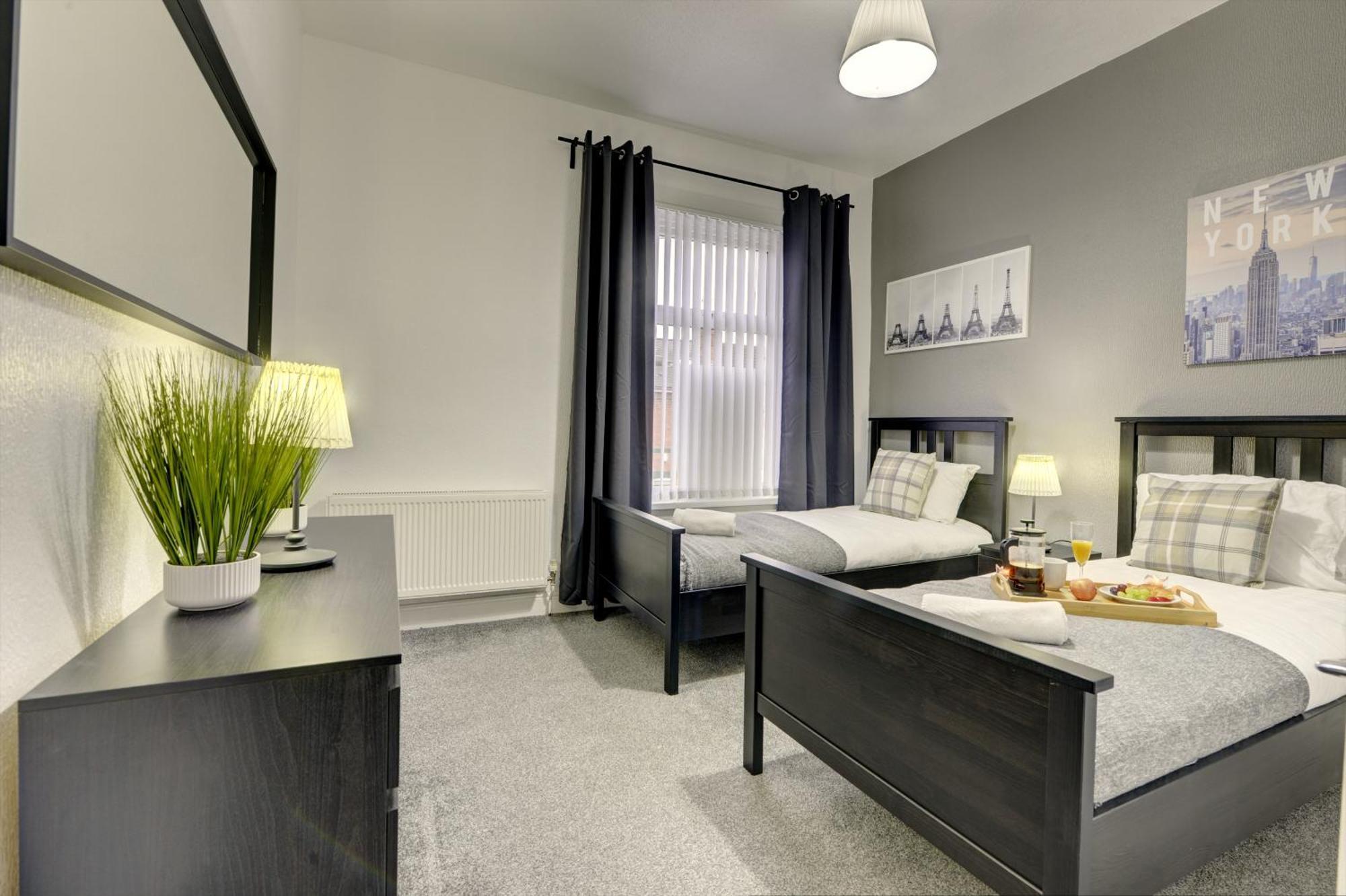 Villa Modern 2Br Gem I Free Parking I Sleeps 5 Coventry Exterior foto